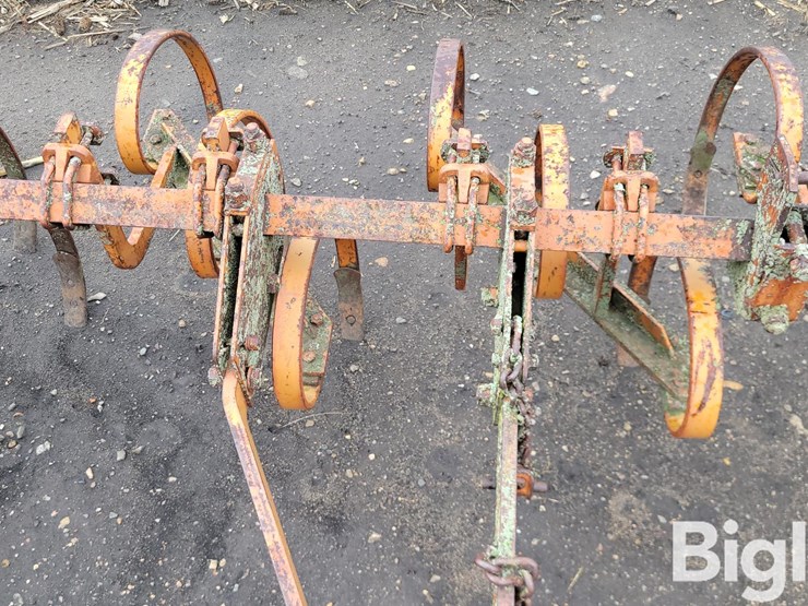 massey-ferguson-12-image-15