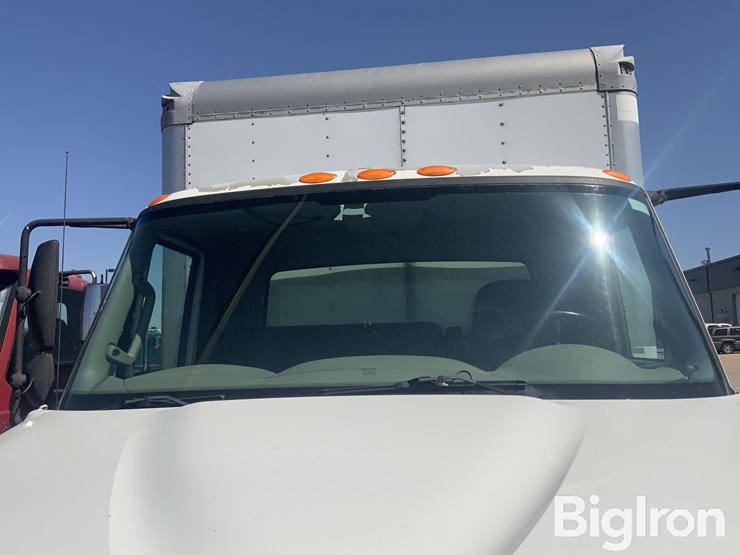 2016-international-durastar-4300-image-16