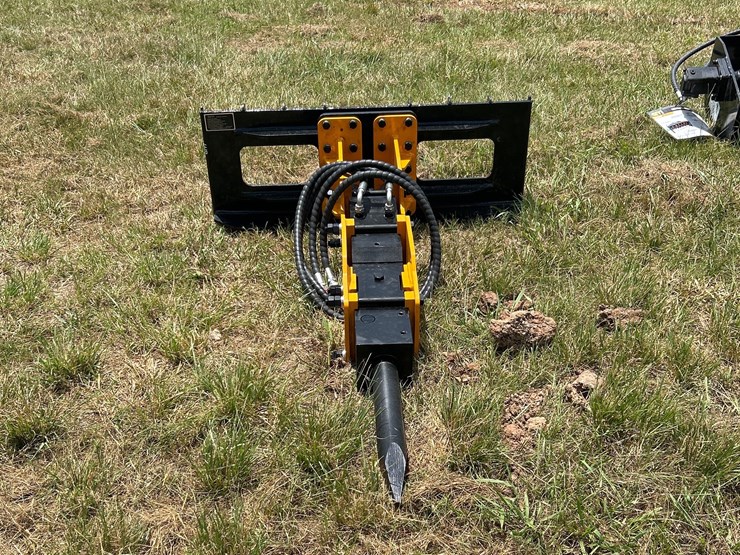 #157-•-quick-attach-breaker-hammer-image-1