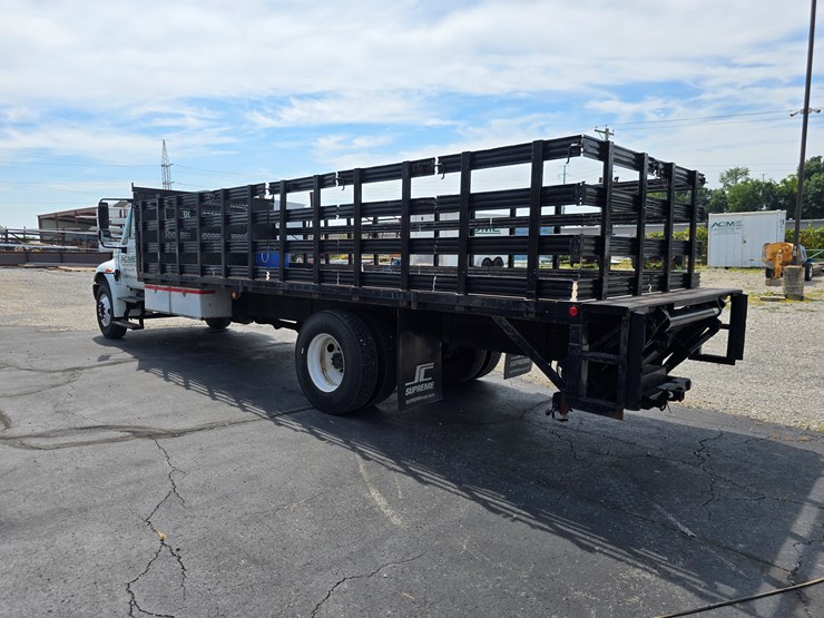 2012-international-durastar-4300-image-17