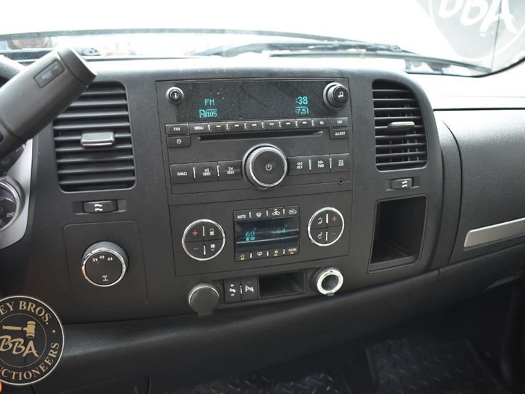 2007-gmc-sierra-2500-image-49