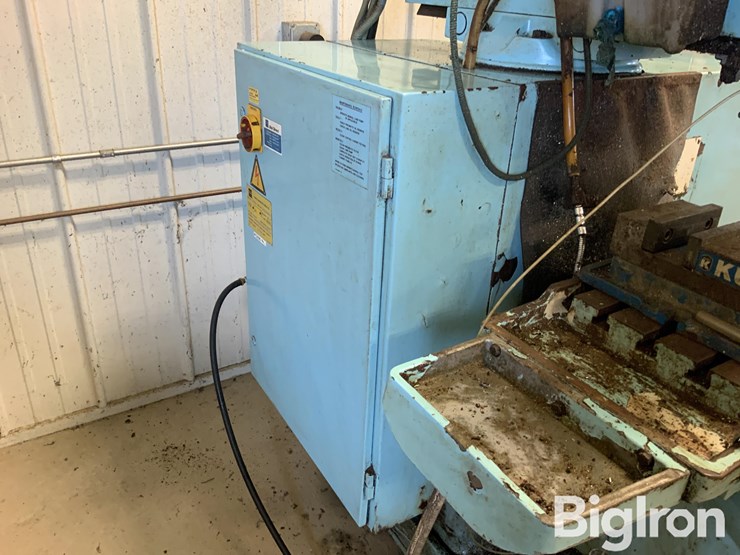 hurco-cnc-mill-image-17