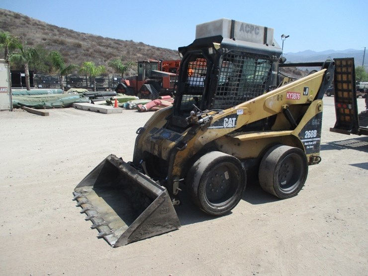 caterpillar-268b-image-1