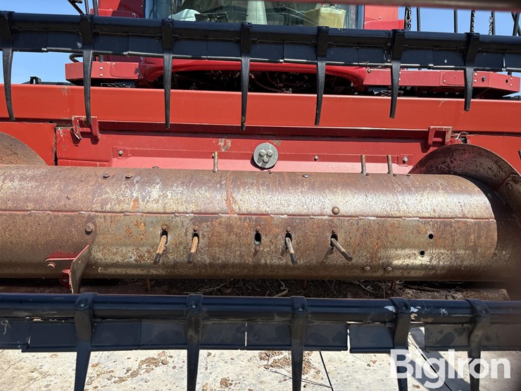 2011-case-ih-3020-image-14