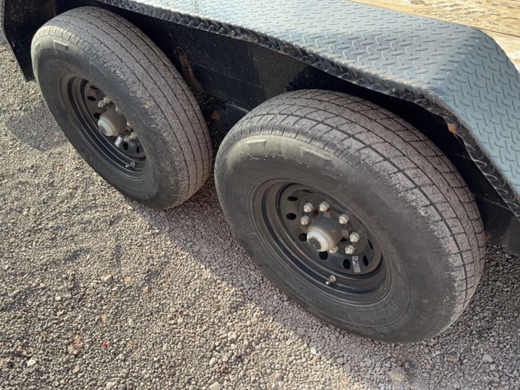 #3067-•-2021-load-trail-7'-x-20'-bumper-pull-trailer-image-3