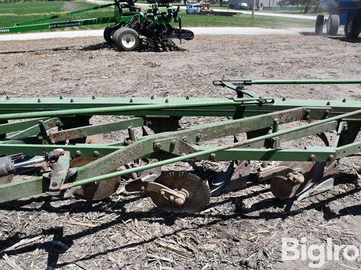 john-deere-6-image-12