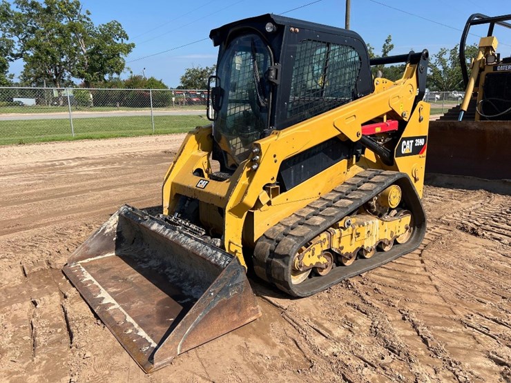 caterpillar-259d-image-8
