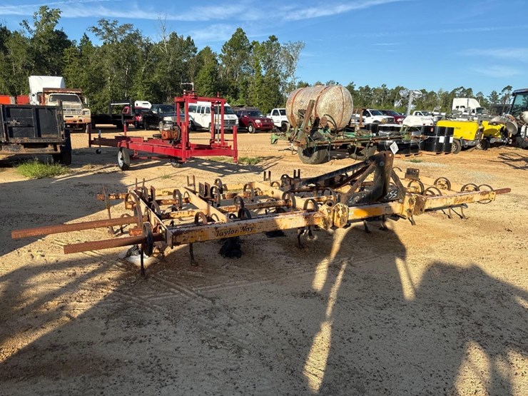 255---taylor-way-14'-field-cultivator-image-1