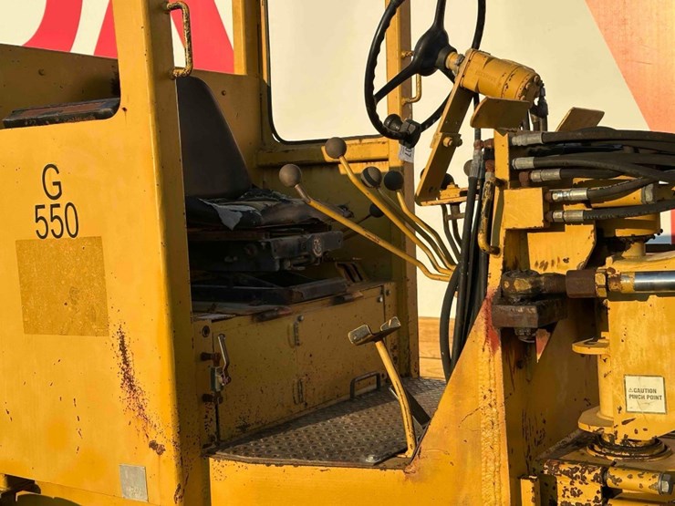 lee-g550-motor-grader-image-32