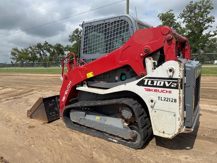 2023-takeuchi-tl10v2-image-8
