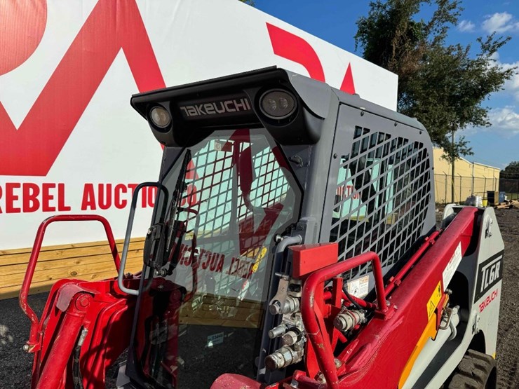 2021-takeuchi-tl6r-image-8