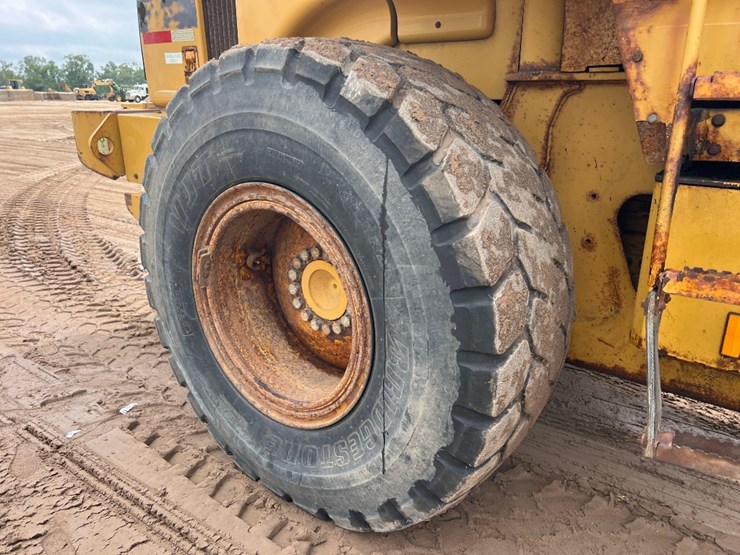 2007-caterpillar-930g-image-30