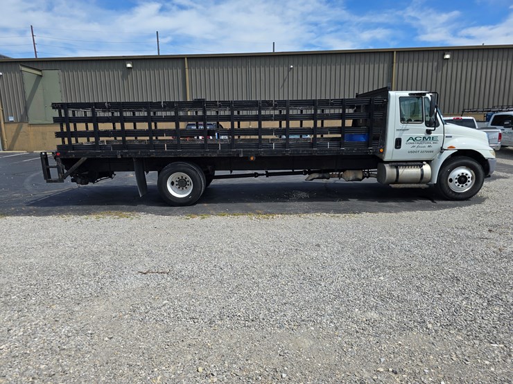 2012-international-durastar-4300-image-34