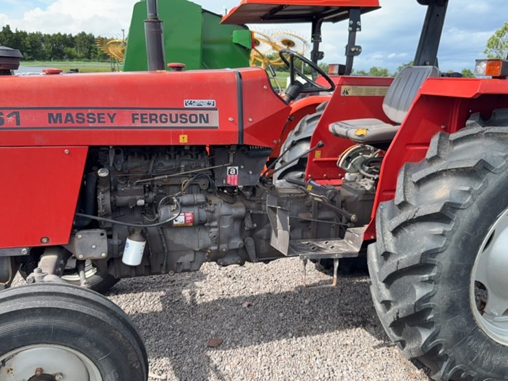 massey-ferguson-261-image-15