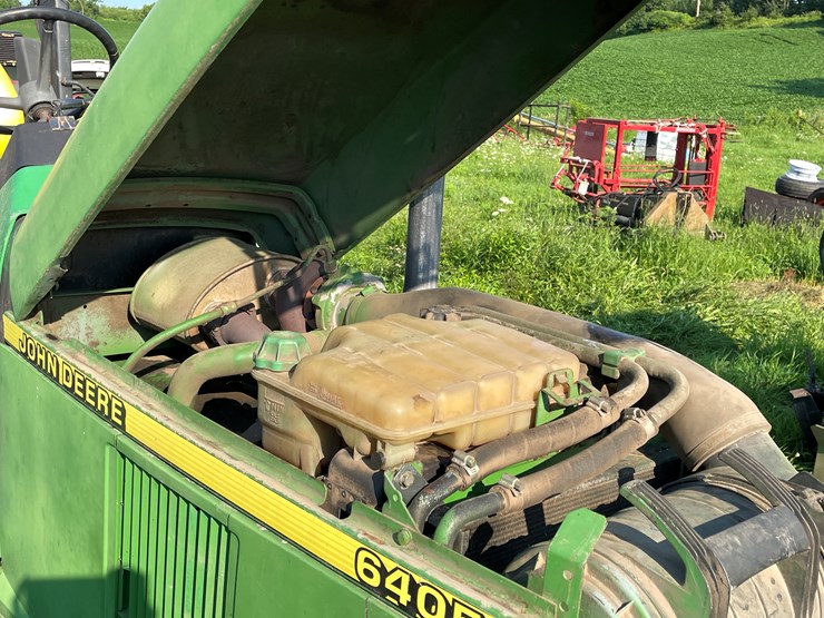 john-deere-6405-image-17