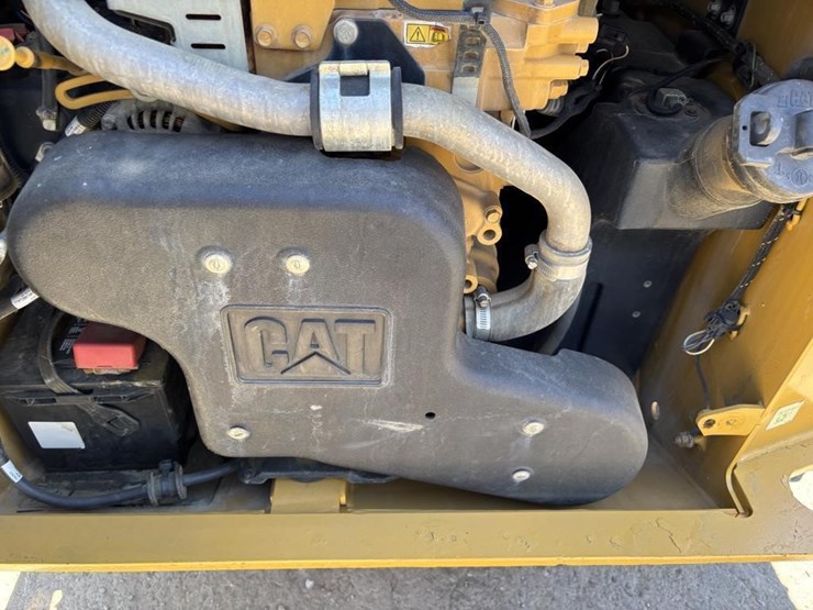 caterpillar-259d-image-34