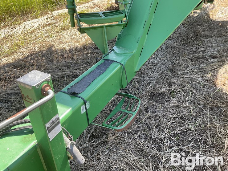 john-deere-1890-image-13