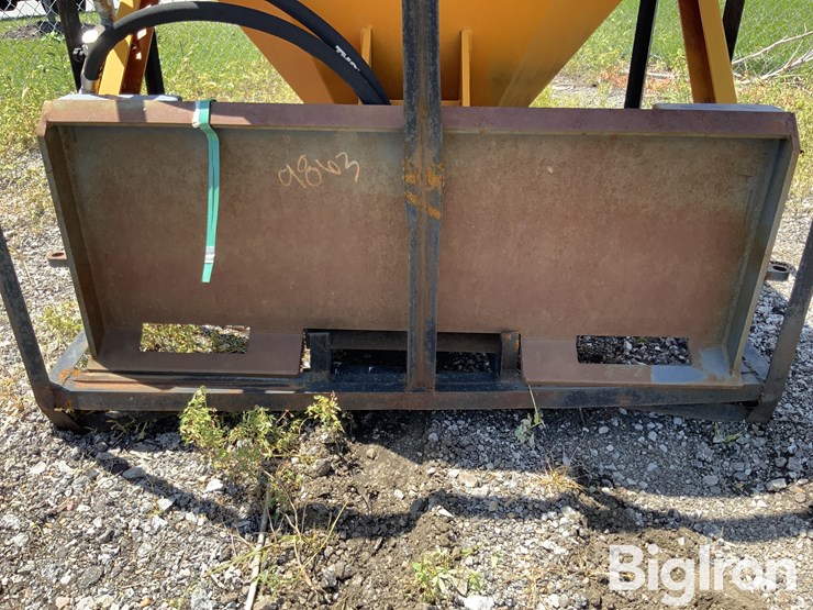 tmg-industrial-tmg-mss10-skid-steer-material-spreader-image-10