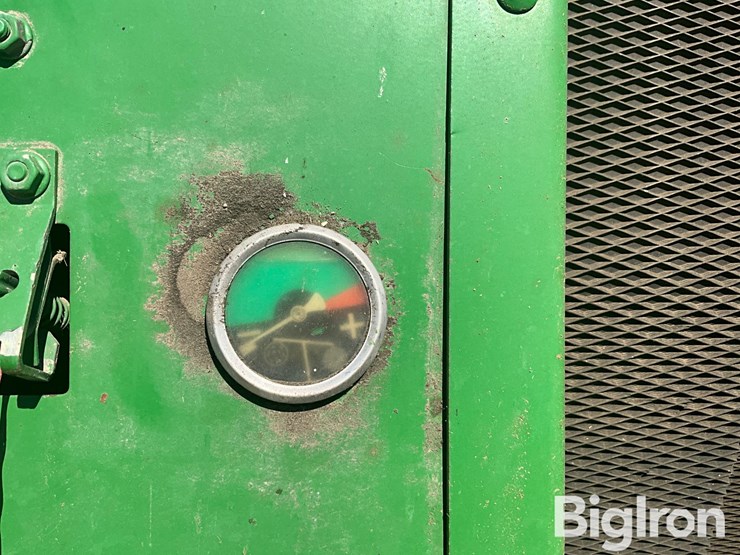 2001-john-deere-567-image-17
