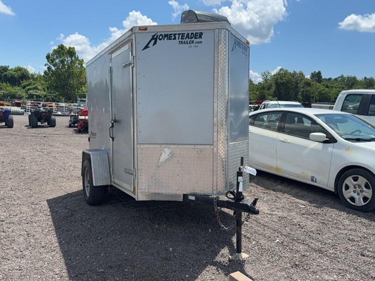 #3073-•-2018-homesteader-5'-x-10'-enclosed-trailer-image-2