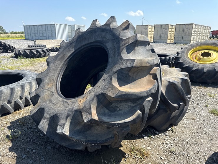 john-deere-10-image-3
