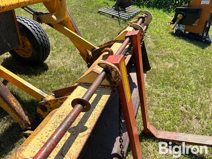 1985-john-deere-401d-image-19
