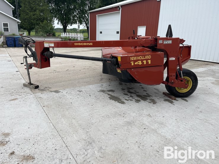 new-holland-1411-image-8
