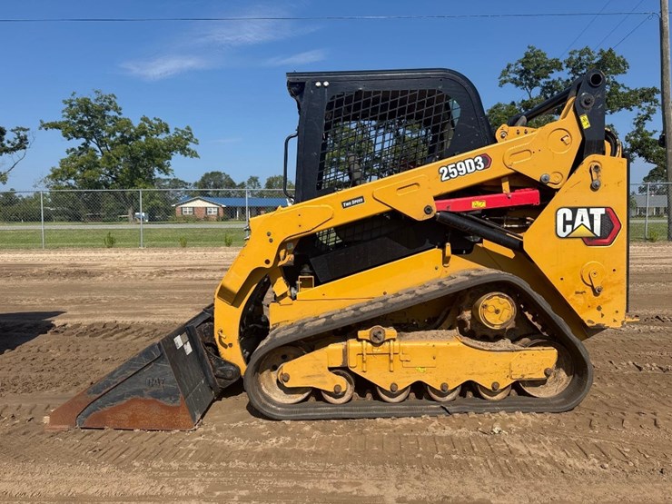 2021-caterpillar-259d3-image-1