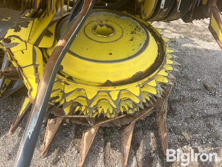 2019-john-deere-772-image-17