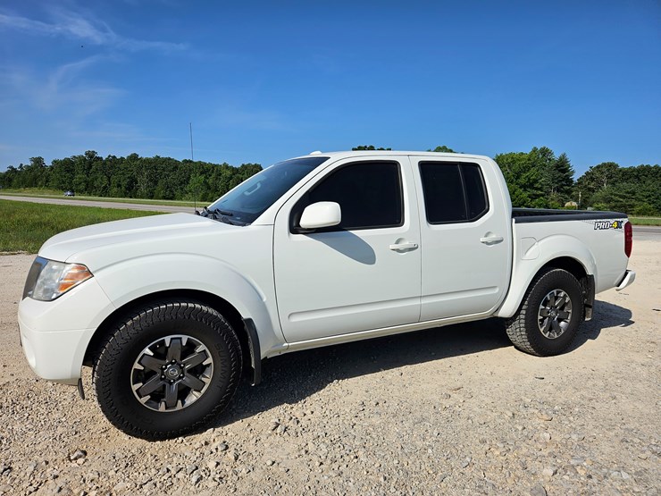 2016-nissan-frontier-image-4