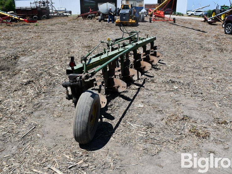 john-deere-6-image-6