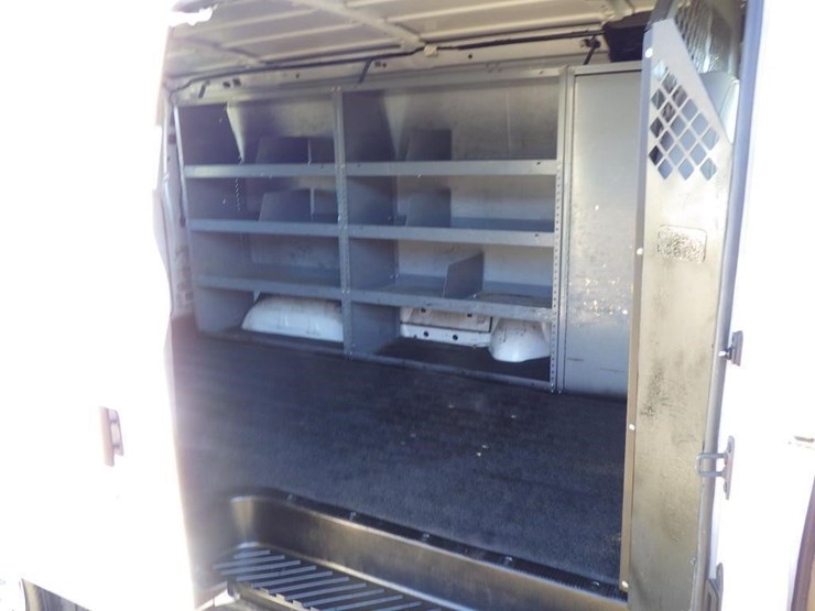 2008-ford-econoline-350-image-7