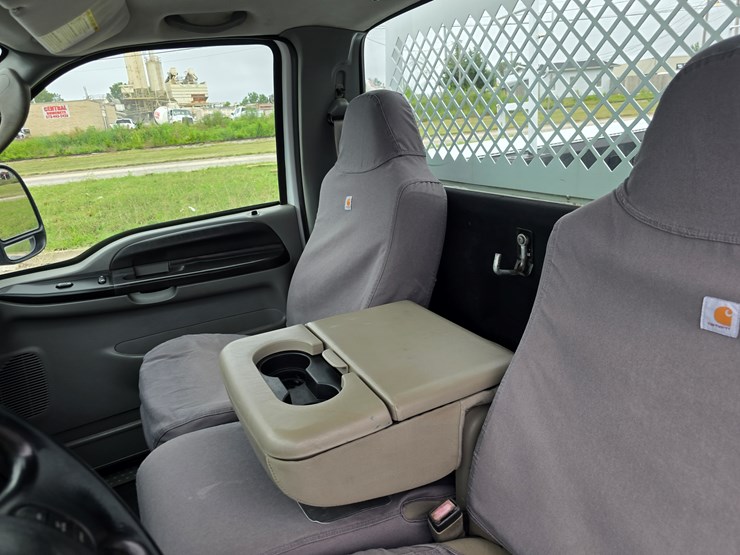 2007-ford-f550-image-54