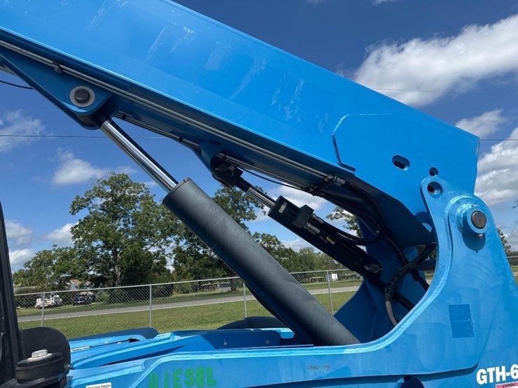 2018-genie-gth636-image-15