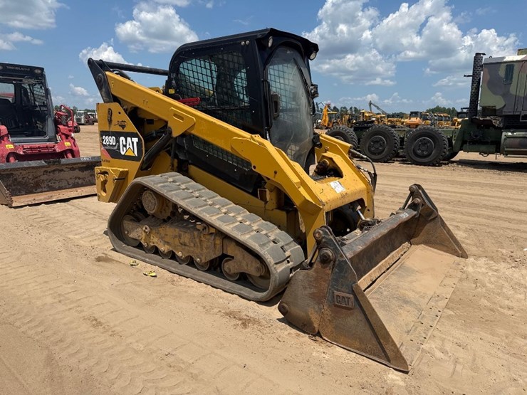2015-caterpillar-289d-image-4