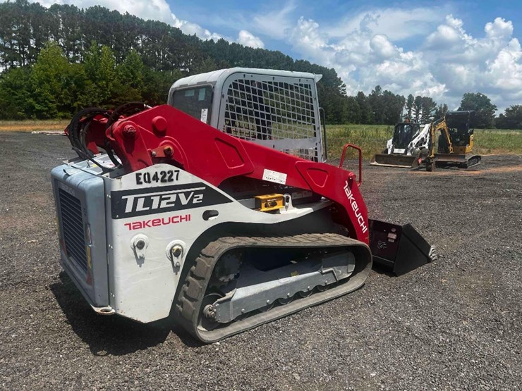 2021-takeuchi-tl12v2-image-4