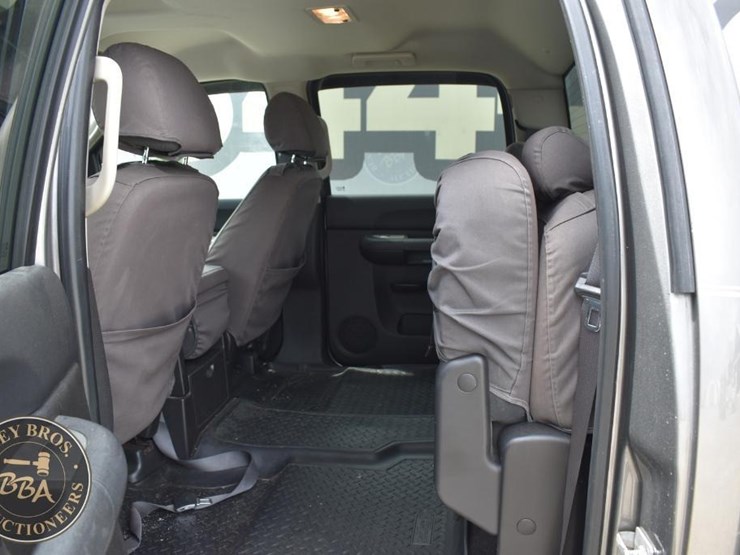 2007-gmc-sierra-2500-image-38