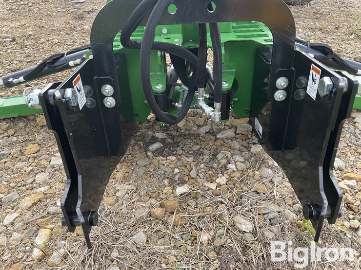john-deere-4320-image-18