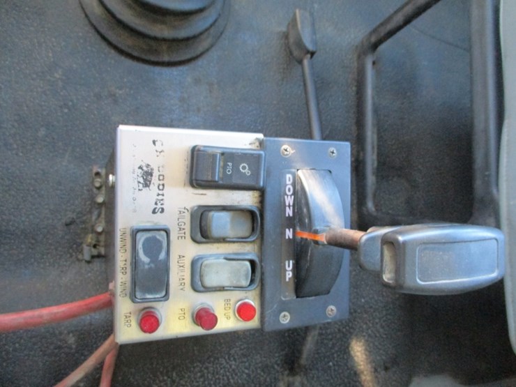 2007-international-durastar-4400-image-9