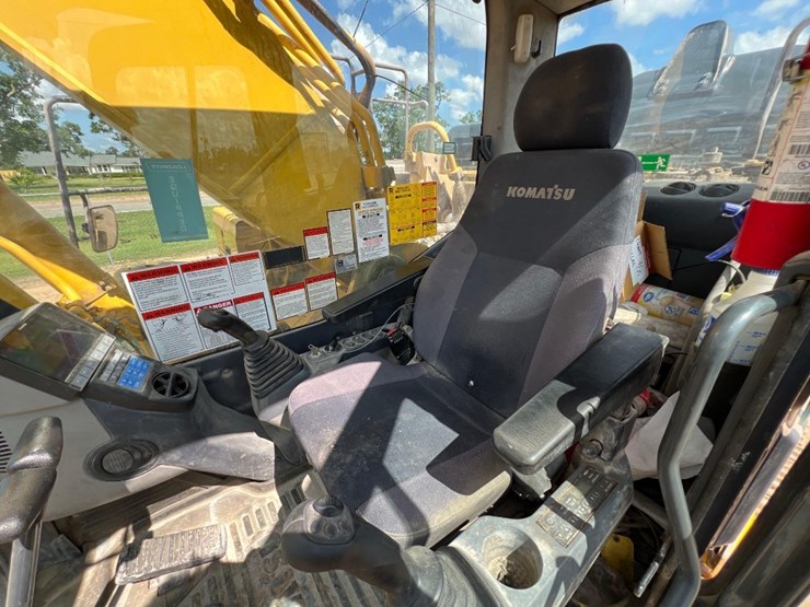 2020-komatsu-pc360-lc-11-image-39