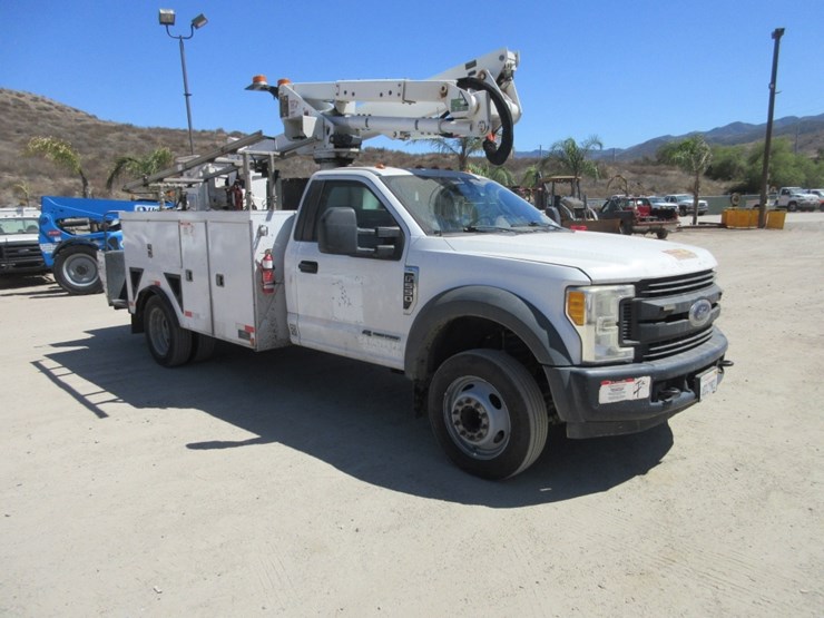 2017-ford-f550-sd-image-4