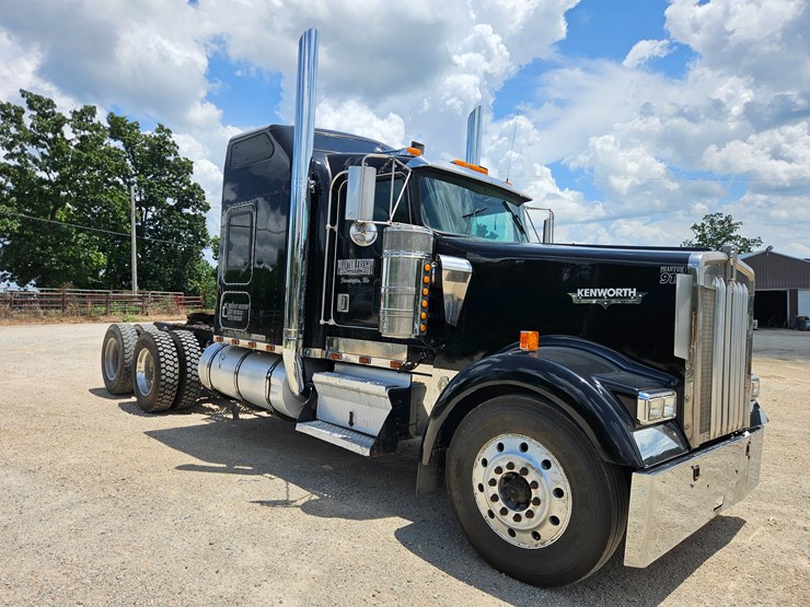 2000-kenworth-w900-image-31
