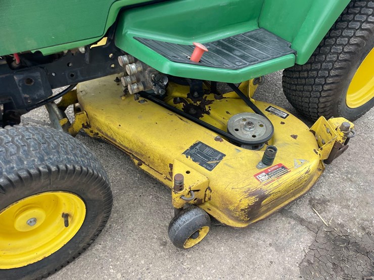 john-deere-425-image-16