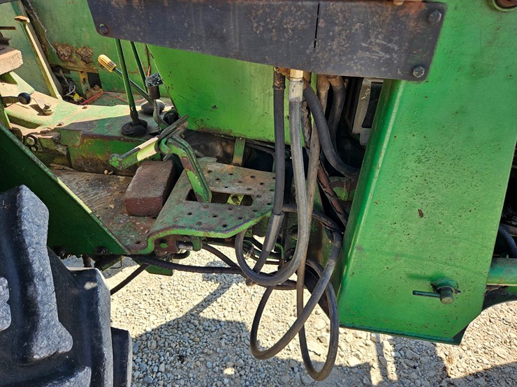 john-deere-2130-image-77