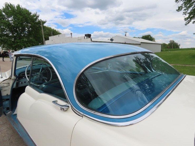 1956-buick-roadmaster-image-15