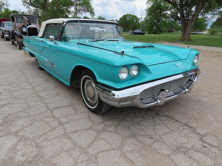 1959-ford-thunderbird-convertible-image-3