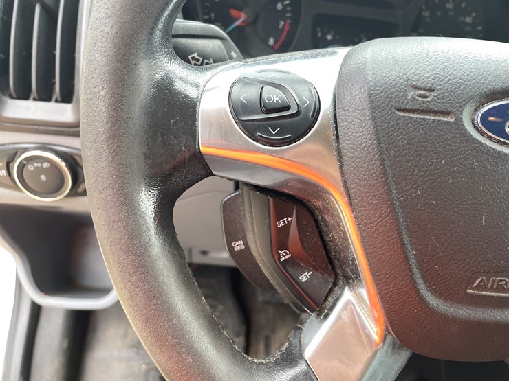 2015-ford-transit-image-81