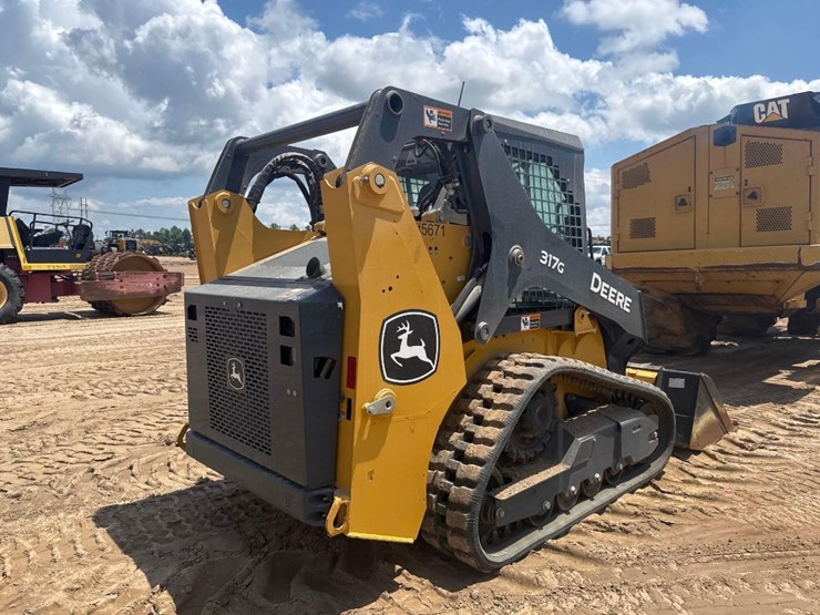 2023-deere-317g-image-6