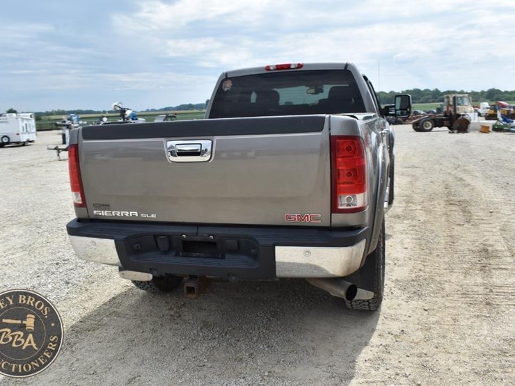 2007-gmc-sierra-2500-image-20