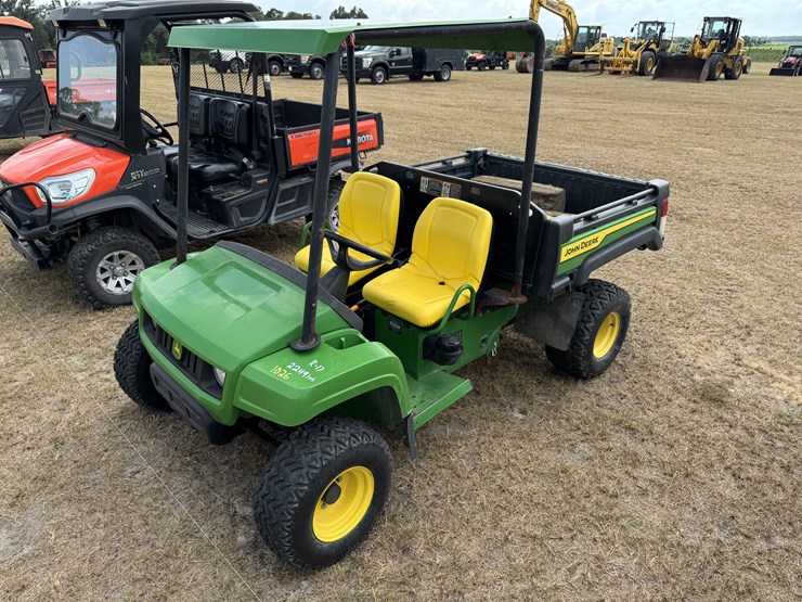 john-deere-gator-image-2